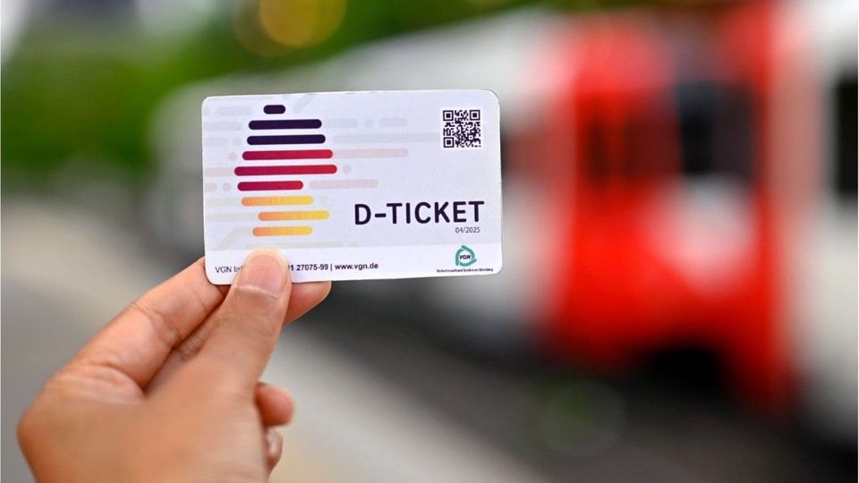 Preisaufschlag bis zu 40 Prozent: Deutschlandticket könnte massiv teurer werden